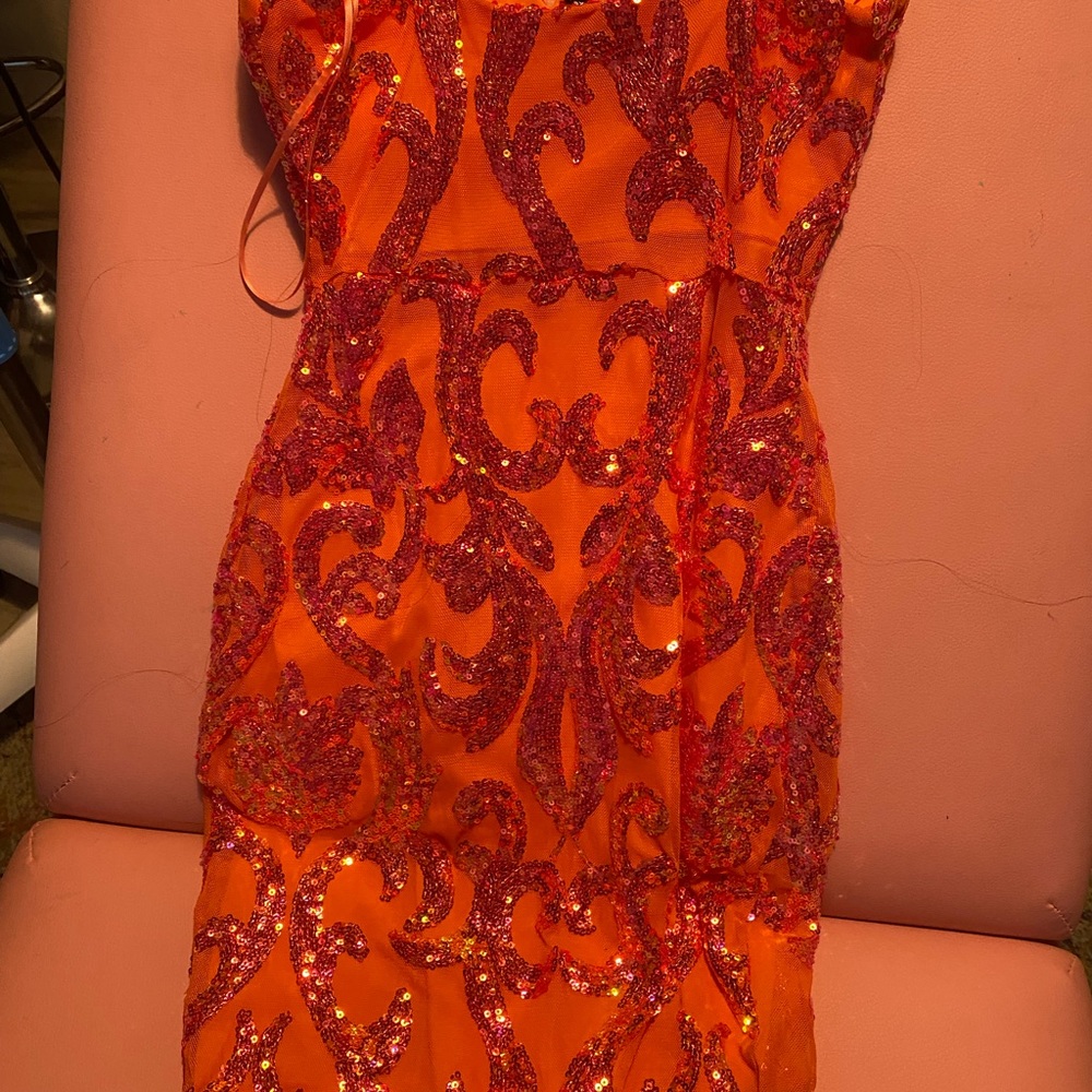Small sequence short dress formal attire worn for 3hrs